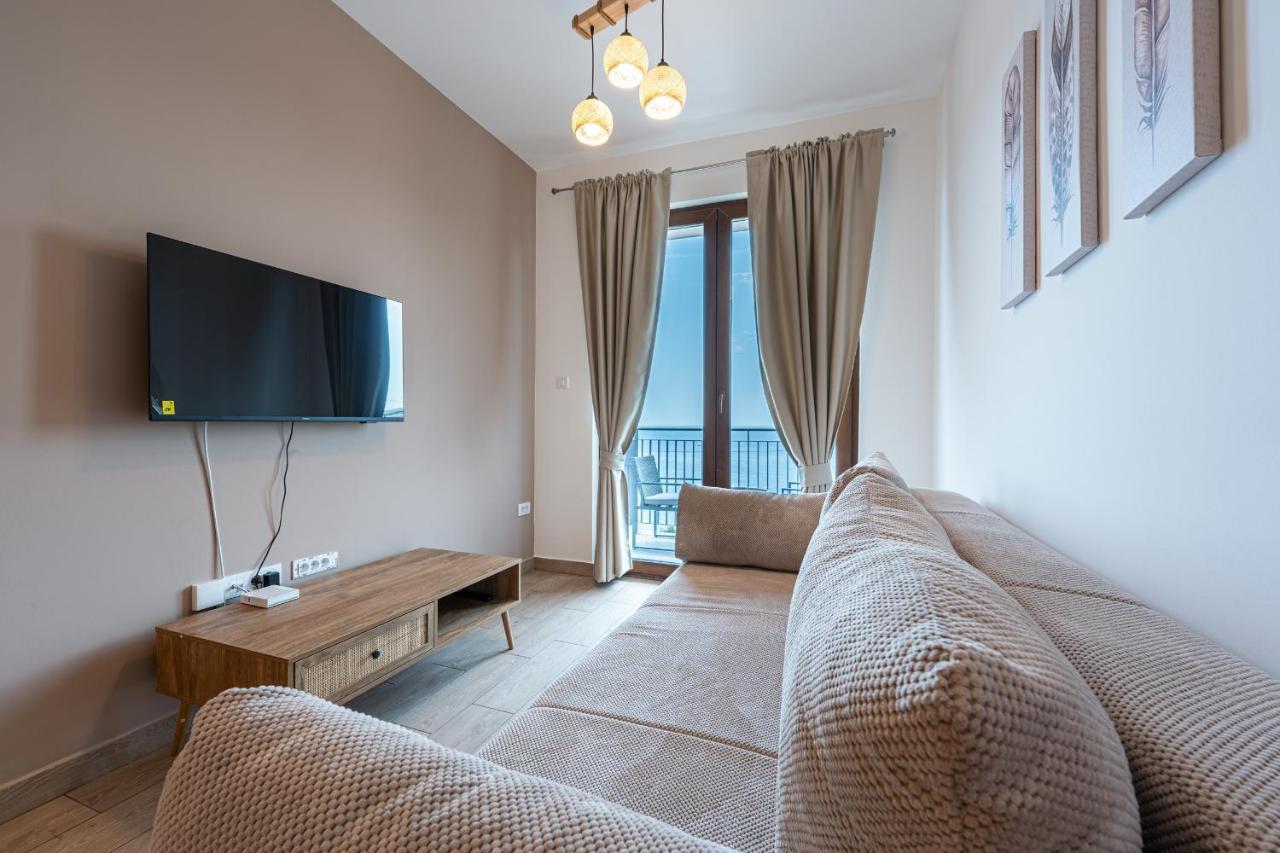 Niki Apartments Przno Sveti Stefan Dış mekan fotoğraf