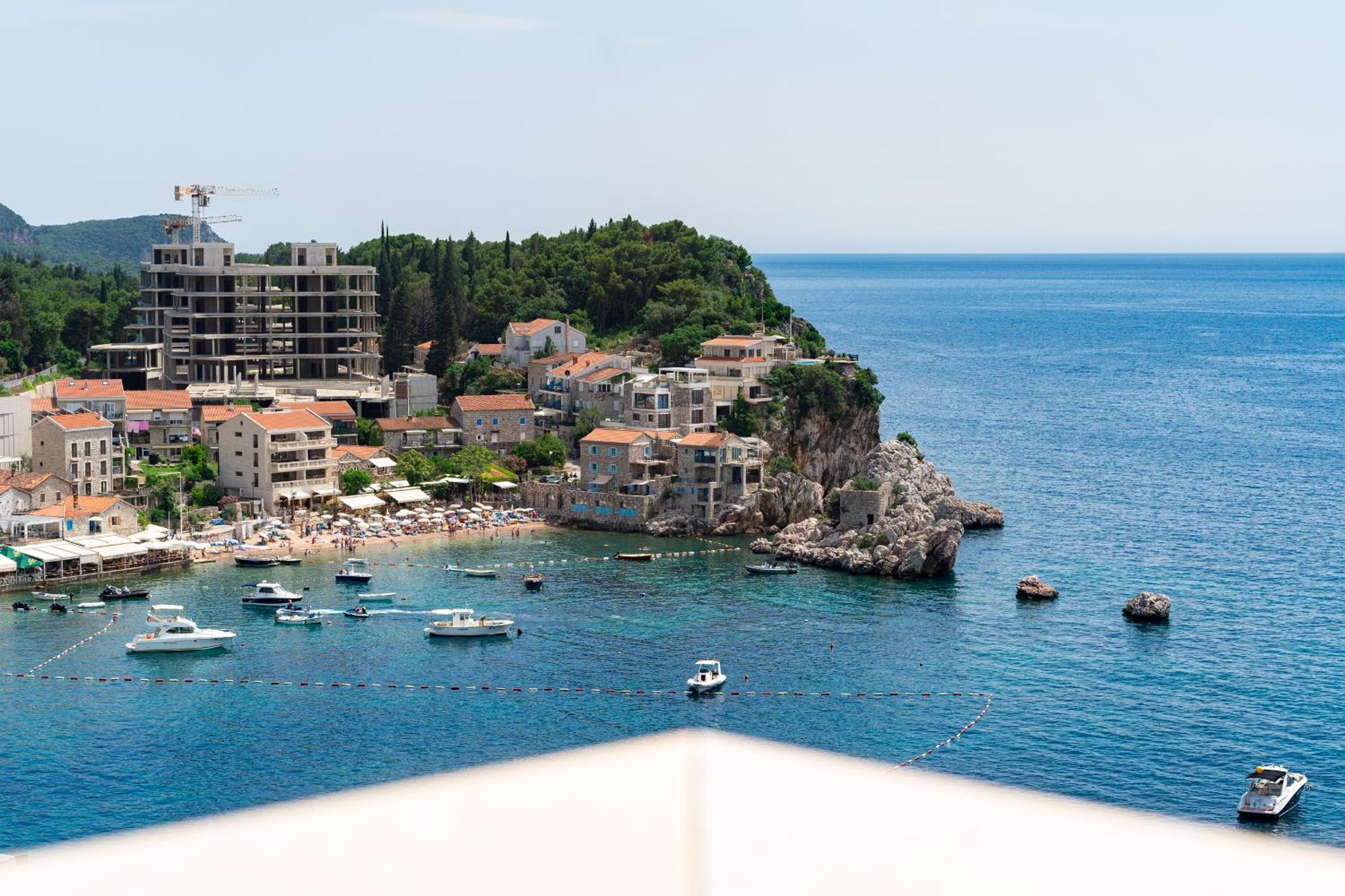 Niki Apartments Przno Sveti Stefan Dış mekan fotoğraf