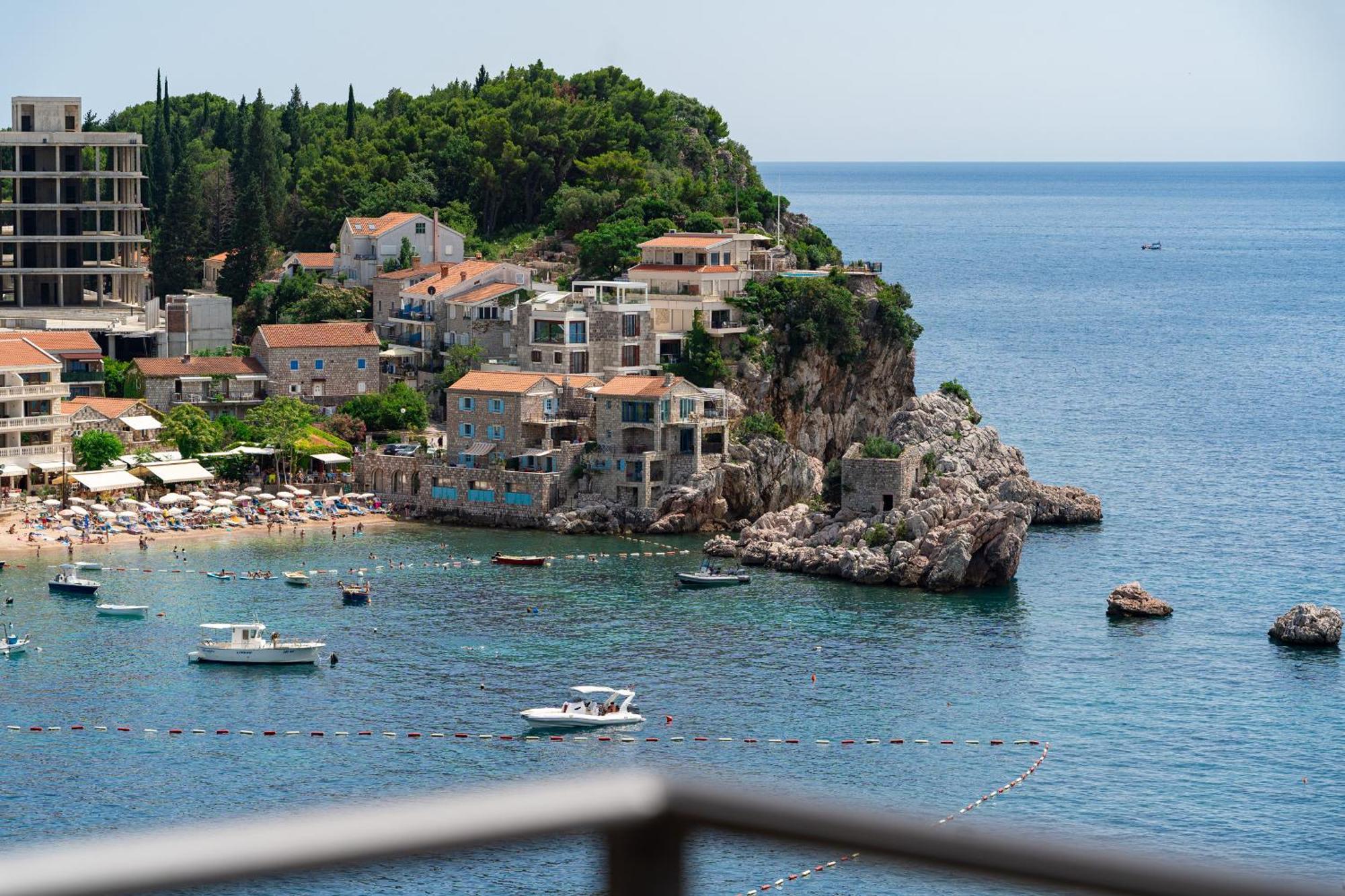 Niki Apartments Przno Sveti Stefan Dış mekan fotoğraf